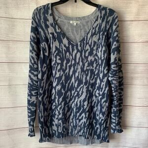 Rag Poets V-Neck Sweater Navy Blue and Gray Animal Print Size Large